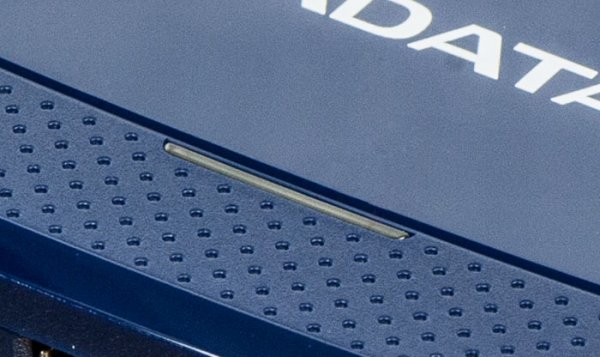 Просто и со вкусом: внешние накопители ADATA HD330 и HV300 — Особенности конструкции. 9