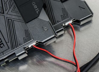 Светошоу в комплекте: Geil EVO X ROG edition DDR4-3000 — Особенности конструкции. 11