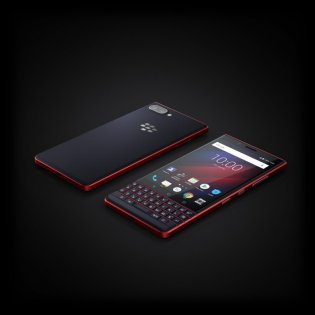 BlackBerry KEY2 LE оснастили Snapdragon 636 и раскрасили в новые цвета