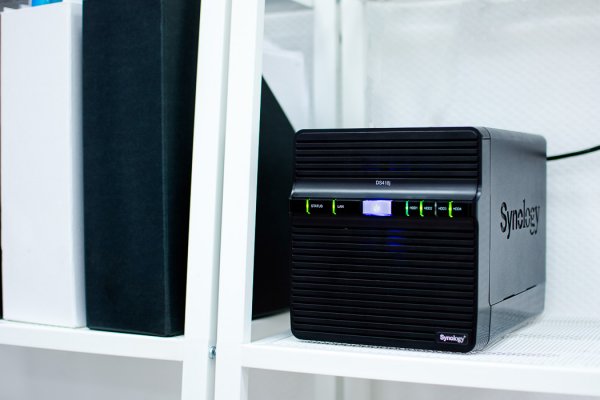 Обзор Synology DiskStation DS418j — Ваш личный Trashbox — Внешний вид. 1