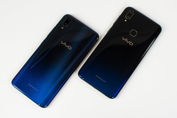 Обзор Vivo V11 и Vivo V11i — доступные инновации — Внешний вид. 4