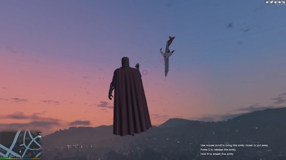 Магнето в GTA V бросает машины и крушит полицейских