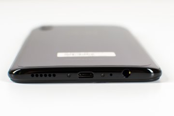 Обзор Vivo V11 и Vivo V11i — доступные инновации — Внешний вид. 7