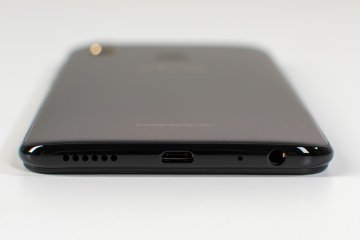 Обзор Vivo V11 и Vivo V11i — доступные инновации — Внешний вид. 9