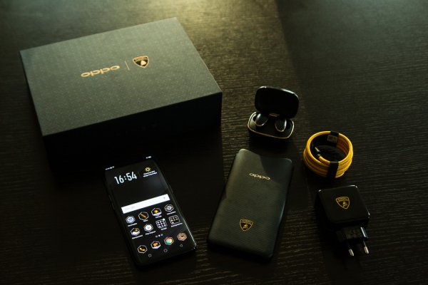 В Москве показали OPPO Find X Lamborghini Edition