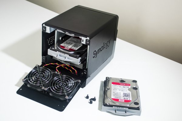 Обзор Synology DiskStation DS418j — Ваш личный Trashbox