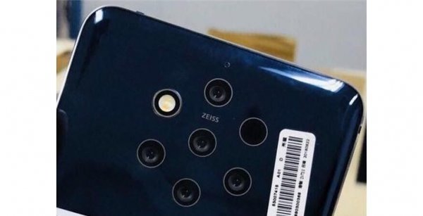 Nokia 9 с пятью камерами показался на фото в живую