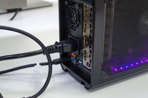 Обзор RX 580 Gaming Box — он вам не майнер
