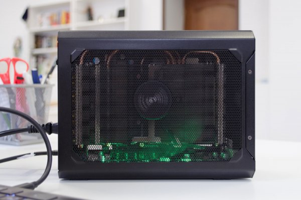 Обзор RX 580 Gaming Box — он вам не майнер