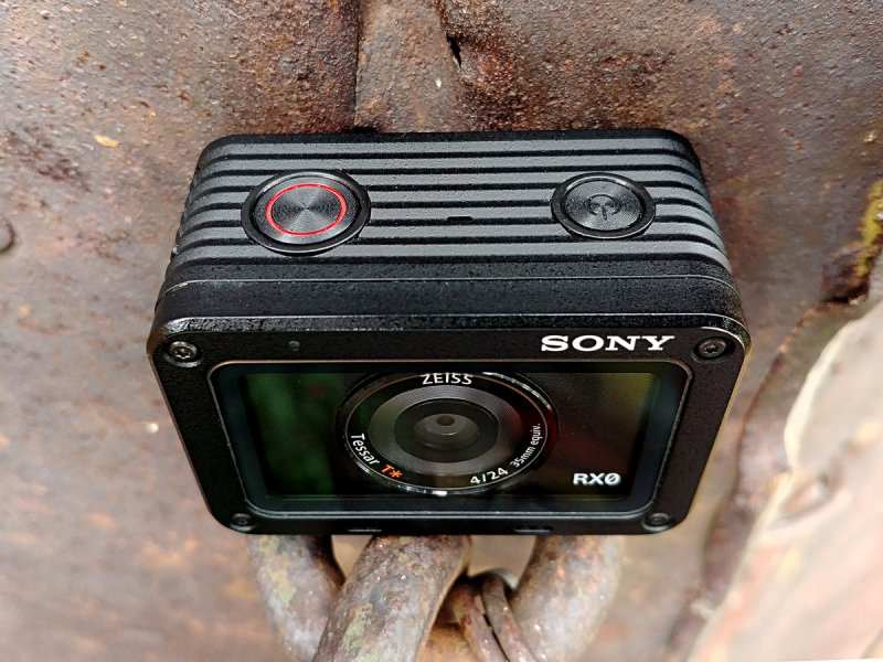 Обзор камеры Sony RX0