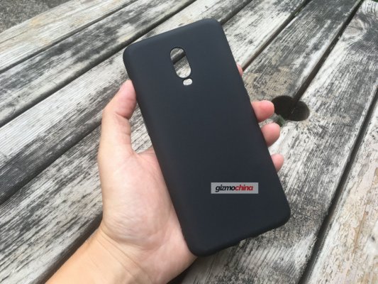 Зарубежный магазин случайно открыл предзаказ на OnePlus 6T