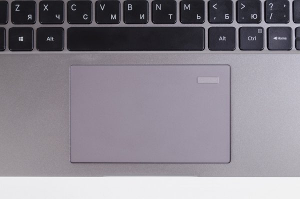 Обзор Xiaomi Mi Notebook Air 13.3 — рабочая машинка — Тачпад и клавиатура. 2