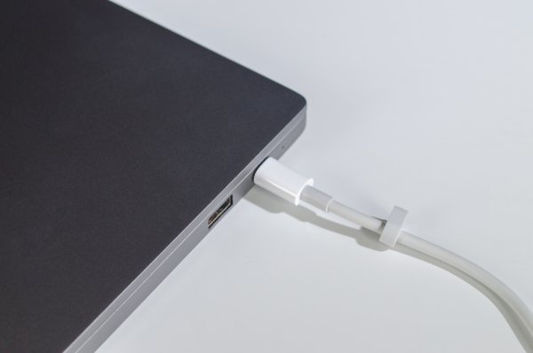 Обзор Xiaomi Mi Notebook Air 13.3 — рабочая машинка — Аккумулятор. 1