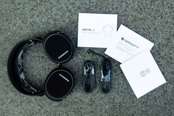 Обзор игровой гарнитуры SteelSeries Arctis 3 — Упаковка и комплект поставки. 6