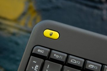 Мультимедийный комбайн: обзор Logitech K400+ — Внешний вид и эргономика. 4