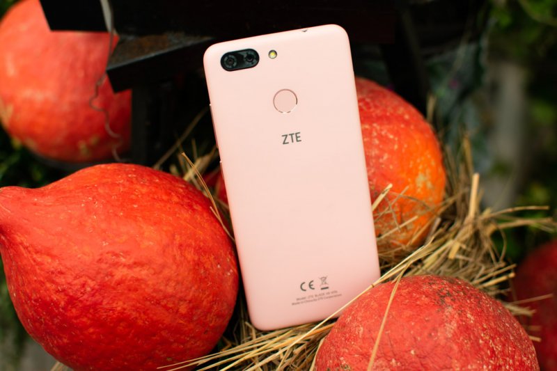 Обзор ZTE Blade V9 Vita — NFC в бюджетнике, дождались