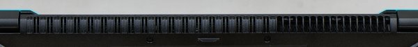 Не до конца гейминг: ASUS X570UD — Комплектация, внешний вид. 7