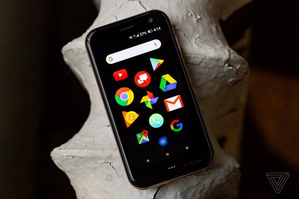 Предварительный обзор Palm — крошечного компаньона на полноценном Android для смартфона