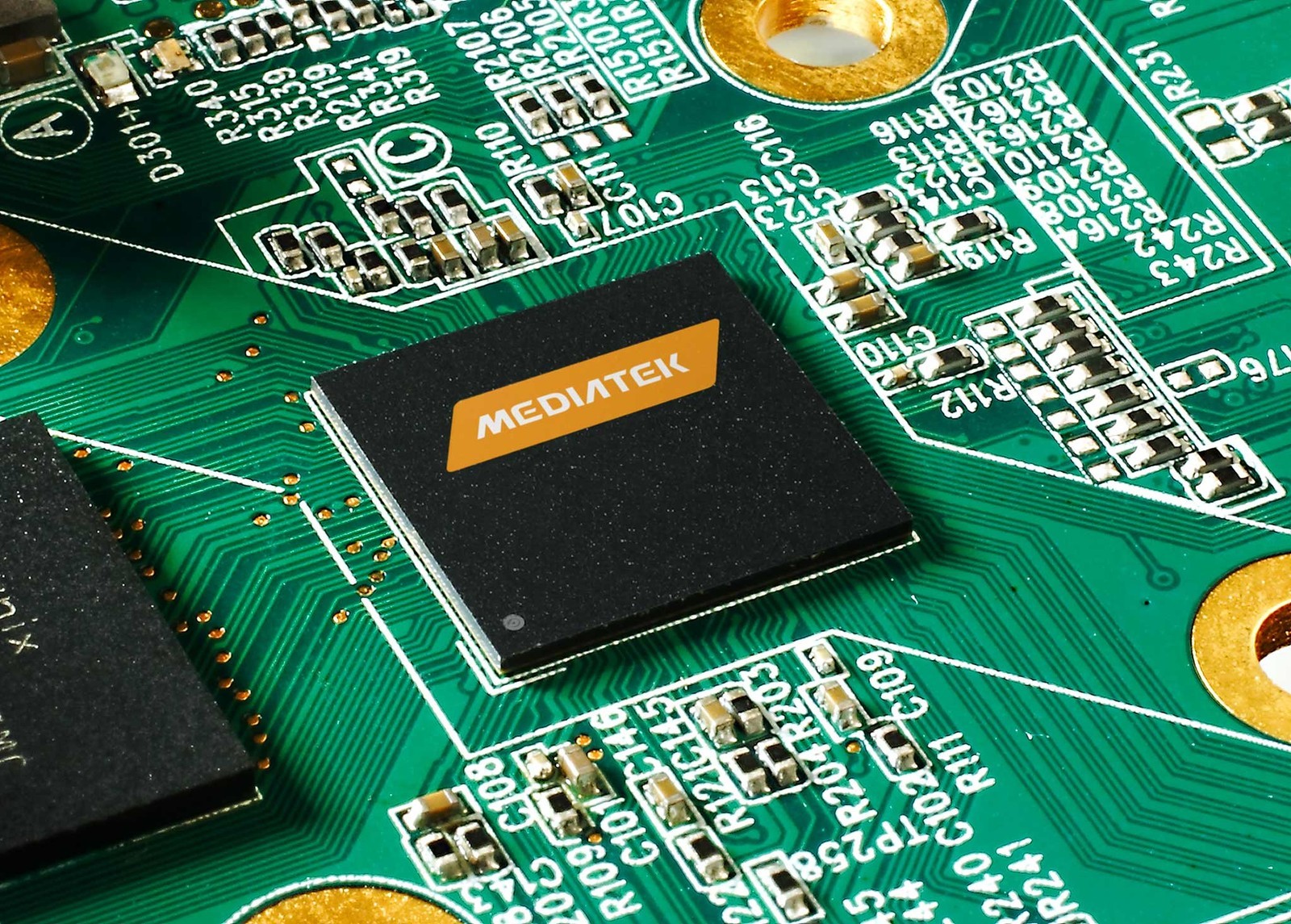 MediaTek представил новый универсальный процессор для смартфонов и умного  дома