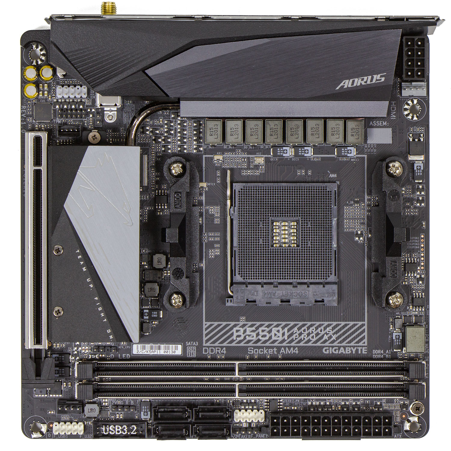 AORUS b550i Pro AX Mini-ITX. Gigabyte b550i AORUS Pro AX. B550 AORUS AX. B550 AORUS Pro AX.