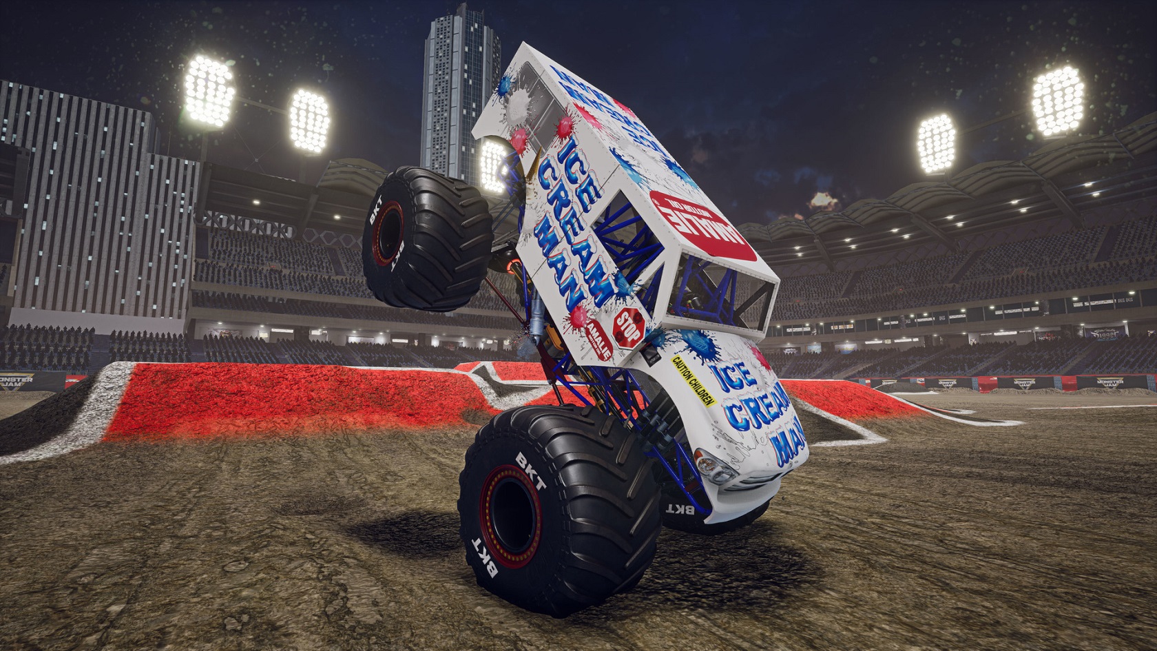 Монстр-траки, грязь и новые карты: Monster Jam Steel Titans 2 отправилась в  релиз