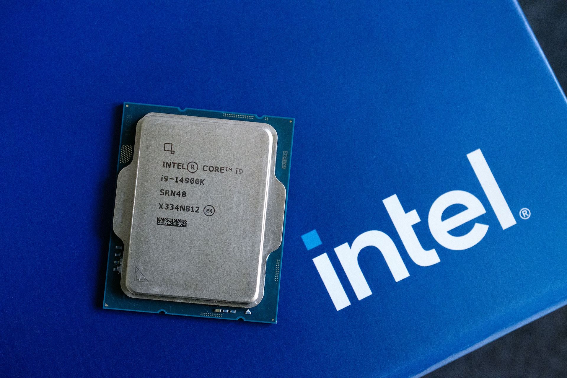 Обзор Intel Core i9-14900K: хорош для всех, кроме геймеров (мы тоже  удивились)