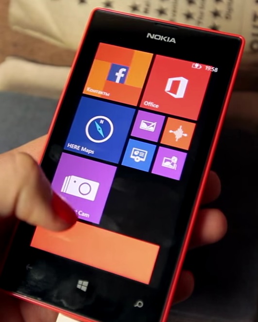 Отзывы о мобильном телефоне Nokia Lumia 625 (черный)