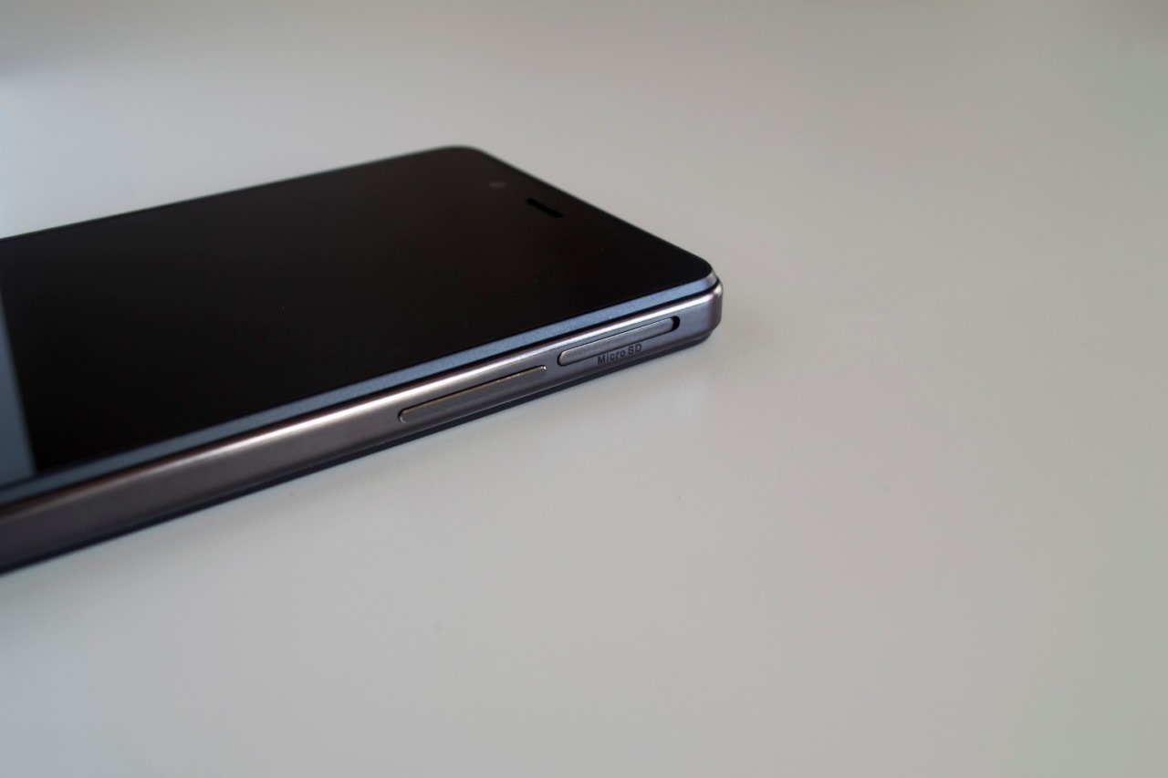 Обзор смартфона Highscreen Boost 2: Android с огромным аккумулятором